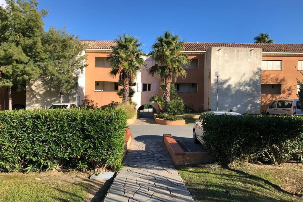 Appartement Les Pieds Dans L'Eau 300 M Plage - 2 Piscines Linguizzetta Exterior photo